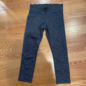 Under armor cropped leggings